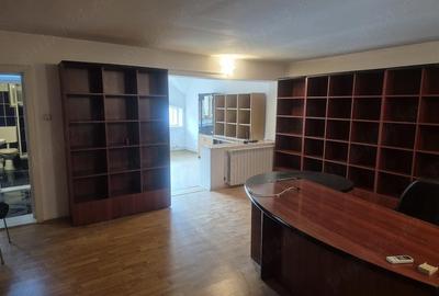 Casă cu 9 camere cu Teren 103 Mp în Ultracentral - 10
