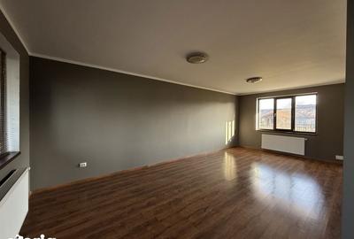 Casă cu 4 camere cu Teren 250 Mp în Florești - 5