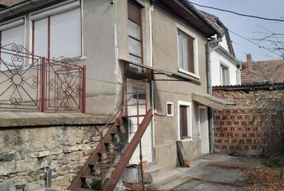 Casă cu 4 camere în Central - 7