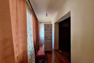 Casă spațioasă cu 6 camere și teren1000mp - Frumușani, DN4 - 12