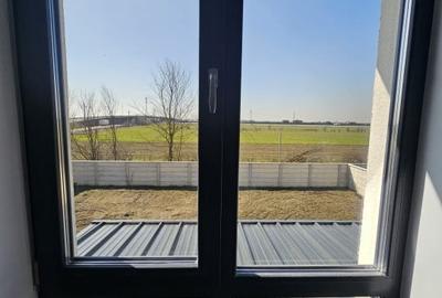 Casă individuală cu 5 camere cu Canalizare în Central - 13