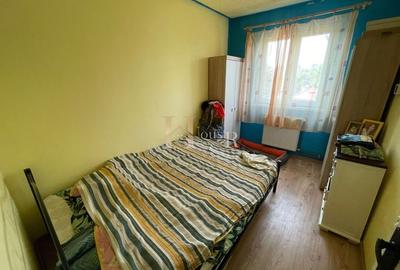 4 camere aproape de Spitalul Judetean. Etaj intermediar. Centrala proprie - 4