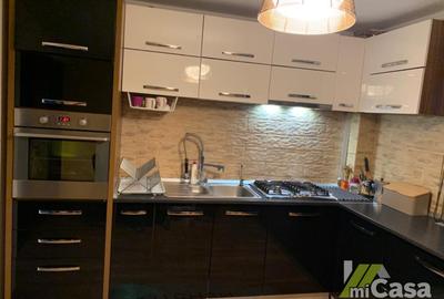 Apartament 3 camere– Micro 20, Galați - 3
