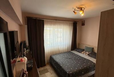 Apartament cu 4 camere decomandat în Central - 1