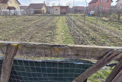 Teren de 794 mp, în Exterior Vest - 2