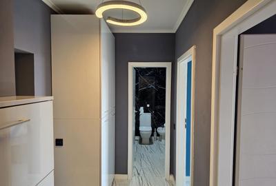 Apartament cu 2 camere decomandat, mobilat în Decebal