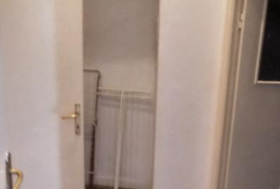 Apartament cu 3 camere decomandat în P-ța Universității - 10
