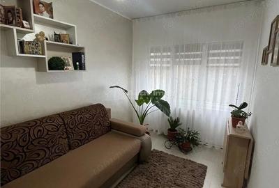 Apartament cu 3 camere nedecomandat, mobilat în Țiglina 3 - 4