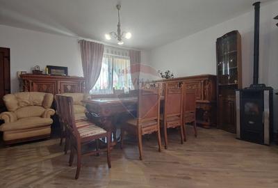Casa / Vila de lux cu 5 camere de vanzare in Vadu Moldovei, Suceava - 23
