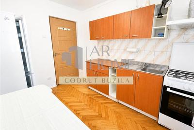 Apartament cu 2 camere semidecomandat, mobilat în Nord - 3