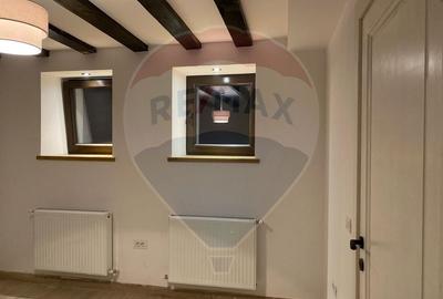 Casă cu 2 camere de închiriat în zona Tineretului - 27