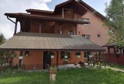 Casă cu 4 camere cu Teren 1000 Mp în Central - 5