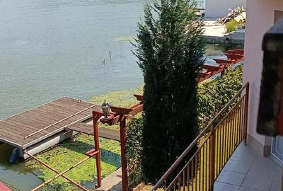 Casă cu Teren 300 Mp în Central