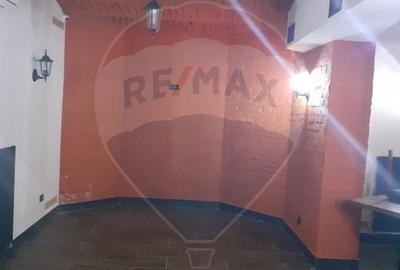 Spatiu de birouri/comercial -  parter+demisol /P+E+M, 360 mp, Unirii - 6