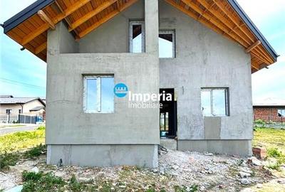 Casa P 3/4 cam. Mansarda, 685 teren,  Legaga Ciurbesti - 11