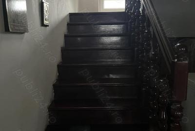 Casă cu 4 camere în Central - 3