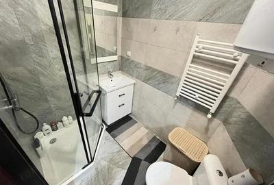 De vanzare apartament cu doua camere in zona Soarelui - 3