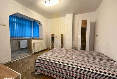 Apartament cu 3 camere decomandat în Orașul Vechi - 2