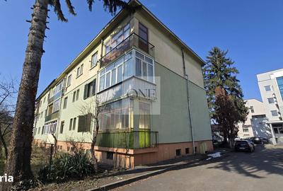 Apartament cu 3 camere decomandat în Bartolomeu - 20