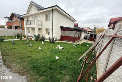 Casă cu 5 camere cu Canalizare în Central - 20