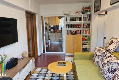 Apartament cu 3 camere decomandat în Tineretului - 15