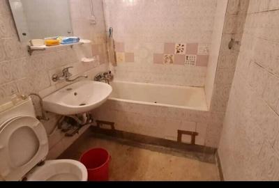 Apartament cu 3 camere semidecomandat în Titan - 18