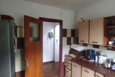 3 camere Complex Covasna Berceni - 4