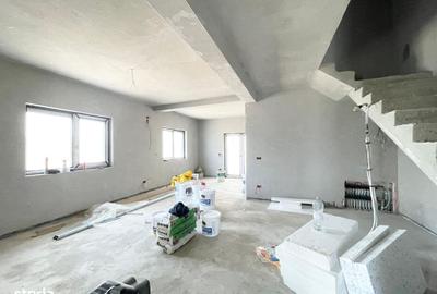 Casă cu 4 camere în Moșnița Nouă - 1