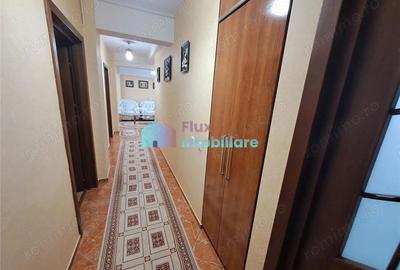 Apartament cu 4 camere decomandat în George Enescu - 2