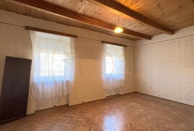 Casa 3 camere, Teren 3466 mp Petresti SM - Comision 0% cumparator - 3