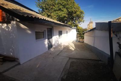 Casă cu 3 camere în Sărărie - 5