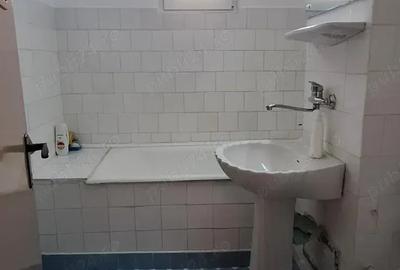 4 camere, etaj 7 din 9, LIBER, CENTRALA TERMICA, acte la zi, B-dul Republicii - Soseaua Nordului - 3