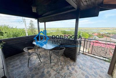 Casă individuală cu 5 camere cu Canalizare în 23 August - 14