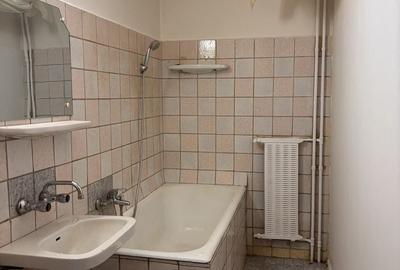 Garsonieră decomandată, mobilată în Vitan - 5