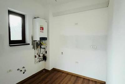 Apartament cu 4 camere decomandat în Central - 9