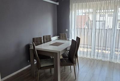 Apartament cu 2 camere decomandat în Micești - 3
