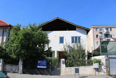 Casa de vanzare Strada Grivi?ei, Targu Jiu - 2