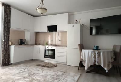 Apartament cu 3 camere decomandat în Central - 1