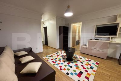 Apartament cu 2 camere semidecomandat în Tătărași