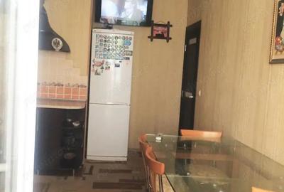 De vanzare apartament 2 camere zona Baicului - 3