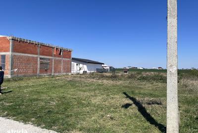 Teren de 672 mp, în Sânmartin