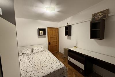 Apartament cu 3 camere decomandat în Central - 8