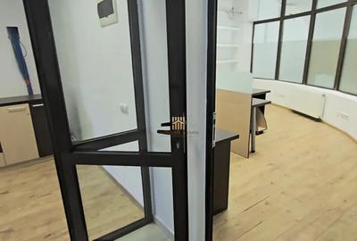 Spațiu comercial, de 180 mp, în Central - 16