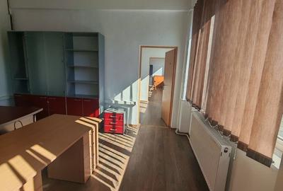 Spațiu comercial, de 80 mp, în Uzina 2 - 8