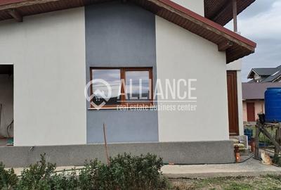 Casă individuală cu 4 camere cu Canalizare în Lumina - 1