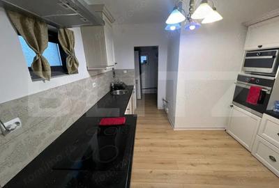 Casă cu Teren 430 Mp în Central - 1