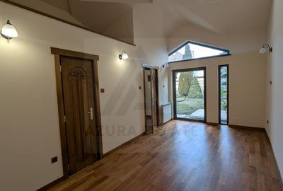 Casă individuală cu 7 camere cu Canalizare în Central - 2