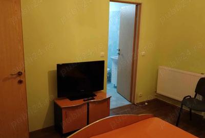 Inchiriez locuin?a formata din 2 camere situata la parterul unui bloc. - 4