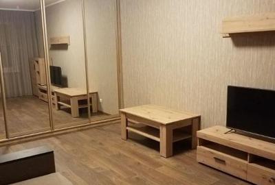 Garsonieră decomandată în Horea