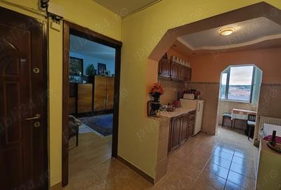 Apartament cu 2 camere decomandat în Rogerius - 8